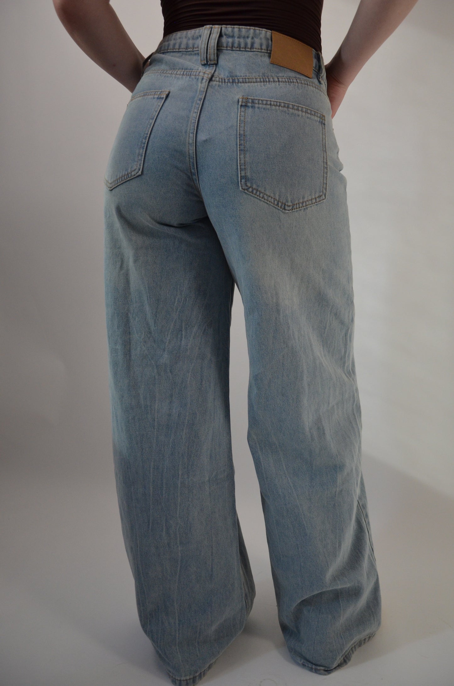 Bella button jeans