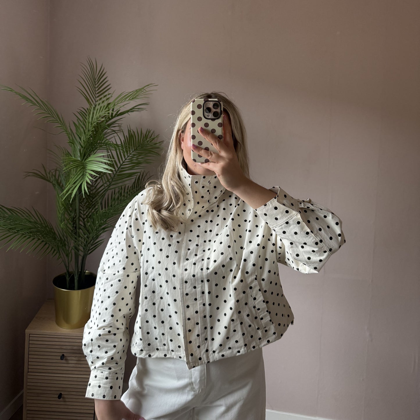 Nomi jacket