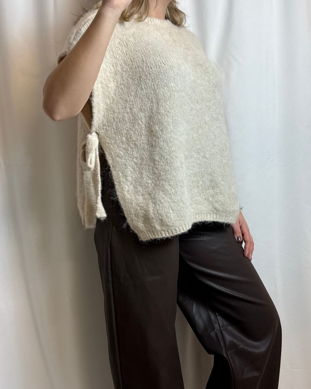 Mila tie me top beige